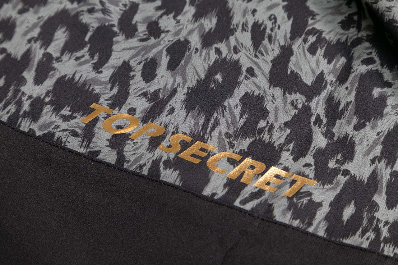 PUMA製ヒョウ柄ジャケット – TOPSECRET