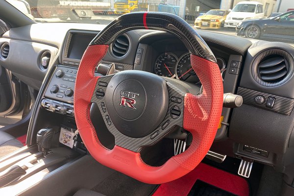 20200108-steering-r35-red