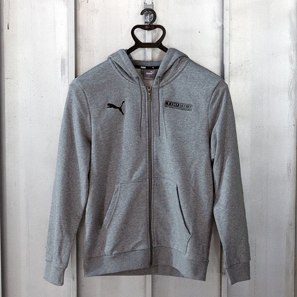 20221213-puma-grey-hoodie-01