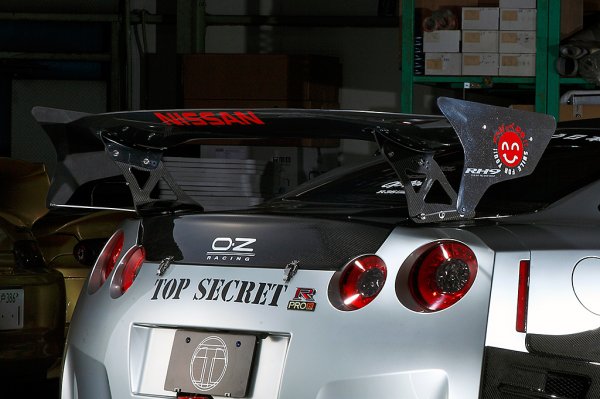 r35_gt_wing_rt